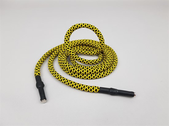 Шнурок круглый с прорезиненным наконечником, цв.желто-черный, 140см - фото 20799