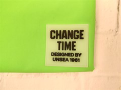 Нашивка силиконовая "CHANGE TIME" цв. белый - фото 17334