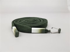 Шнур плоский пэ, со съемным наконечником, 12мм, цв.темно-зеленый, дл.140см - фото 19790