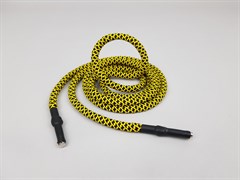 Шнурок круглый с прорезиненным наконечником, цв. желто-черный, 140см