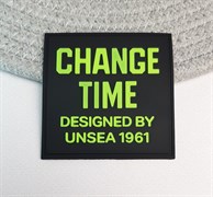 Нашивка силиконовая "CHANGE TIME" цв. черный с салатовым